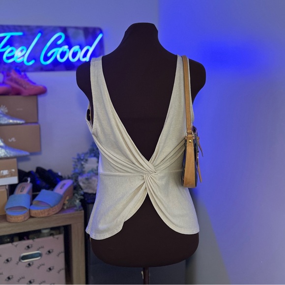 Express Tank Blouse with Open Twist Back - Picture 3 of 4